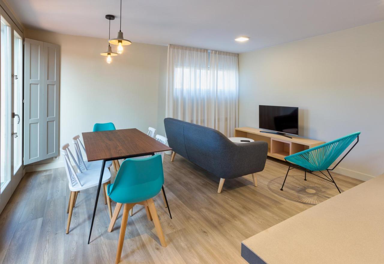 Apartamentos Barcella Tapia ตาเปีย เด กาซาเรียโก ภายนอก รูปภาพ