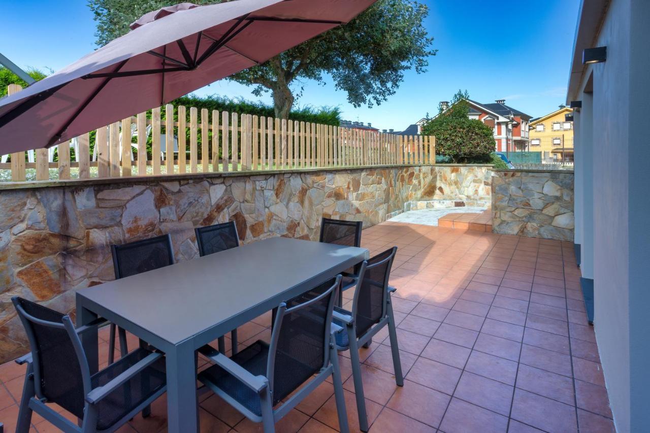 Apartamentos Barcella Tapia ตาเปีย เด กาซาเรียโก ภายนอก รูปภาพ